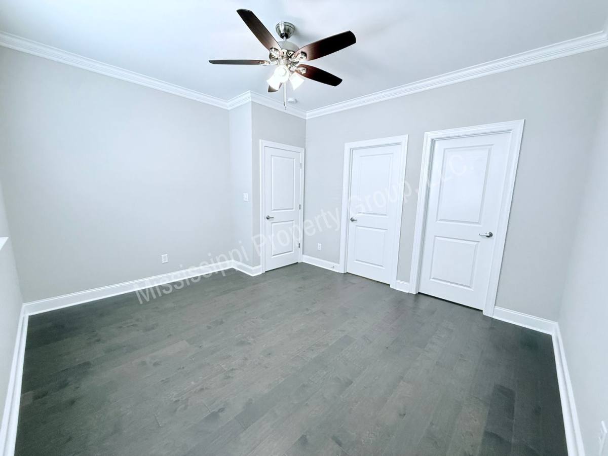 120 Honeysuckle Way, Oxford, MS 38655 - Townhouse for Rent - Image 4