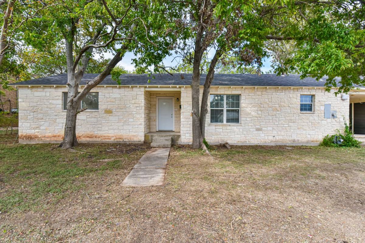 611 N 22nd St, Killeen, TX 76541 - House for Rent - Image 3