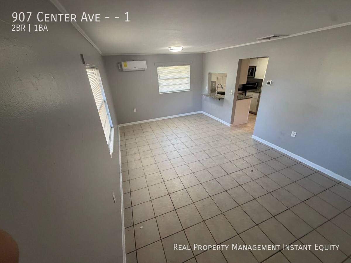 907 Center Ave #1, Haines City, FL 33844 - Apartment for Rent - Image 2