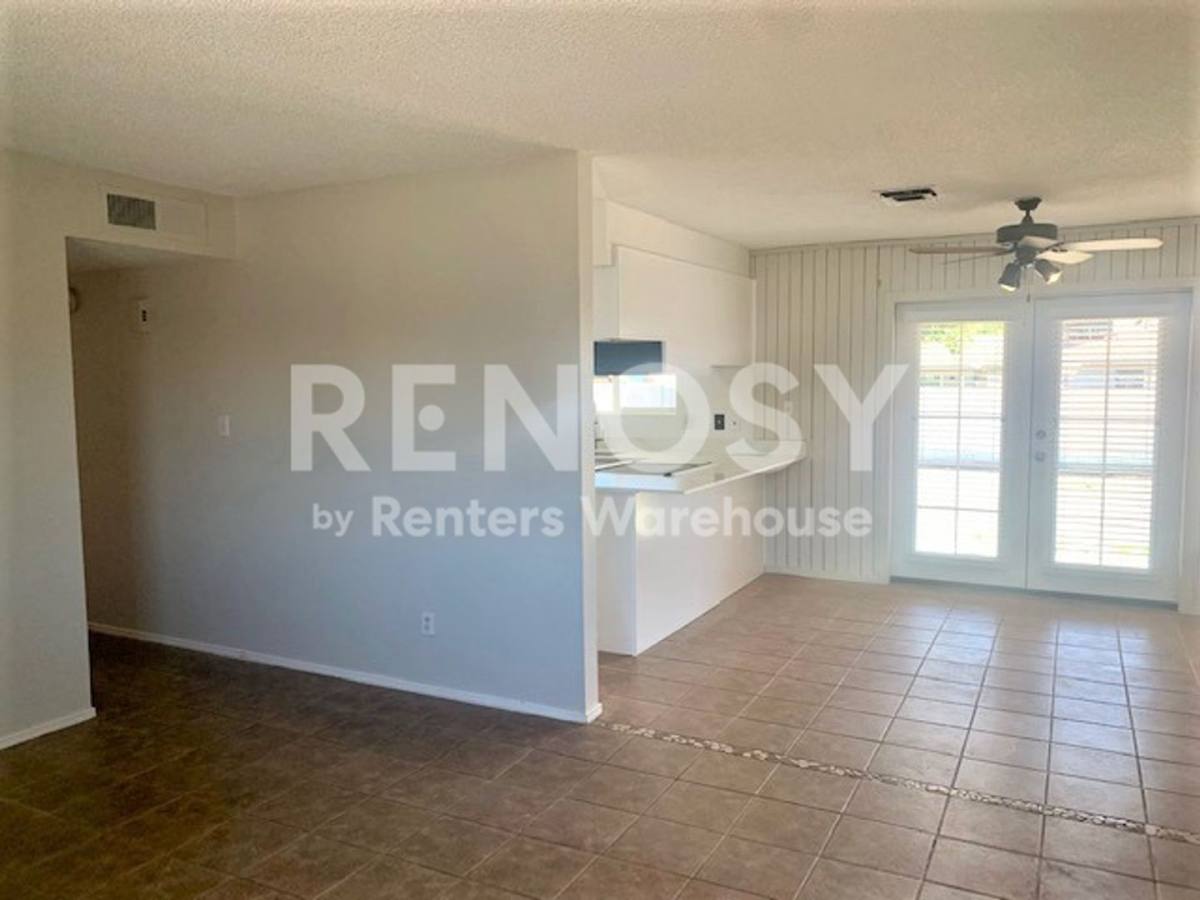 1021 W Campo Bello Dr in Phoenix, AZ | 3 Beds 2 Baths 1,010 sqft House ...