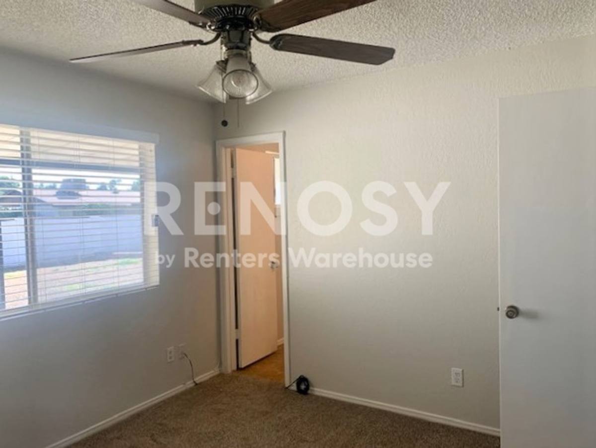 1021 W Campo Bello Dr in Phoenix, AZ | 3 Beds 2 Baths 1,010 sqft House ...