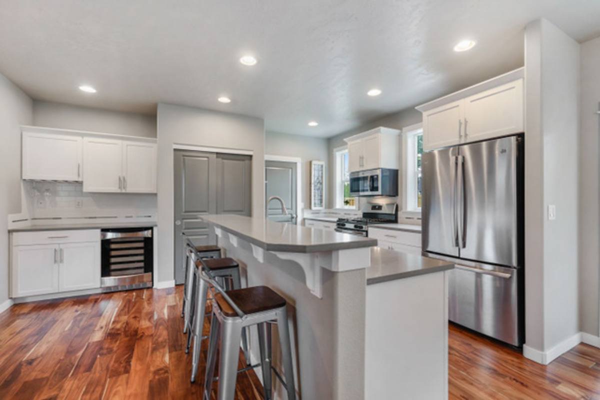 19650 Harvard Place, Bend, OR 97702 - House for Rent - Image 9