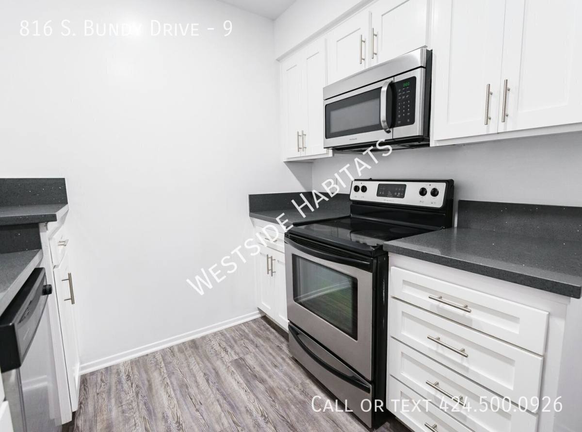 816 S Bundy Dr #9, Los Angeles, CA 90049 - Apartment for Rent - Image 2