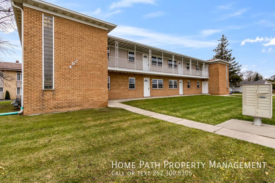 492 E Merrill Ave #3, Fond Du Lac, WI 54935 - Apartment for Rent - Image 1
