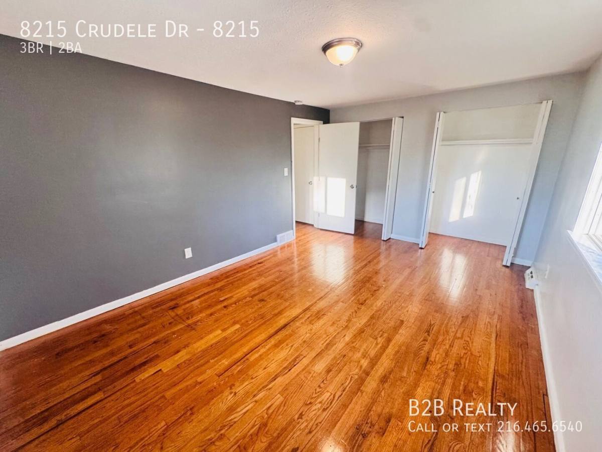 8215 Crudele Dr, Garfield Heights, OH 44125 - Apartment for Rent - Image 8