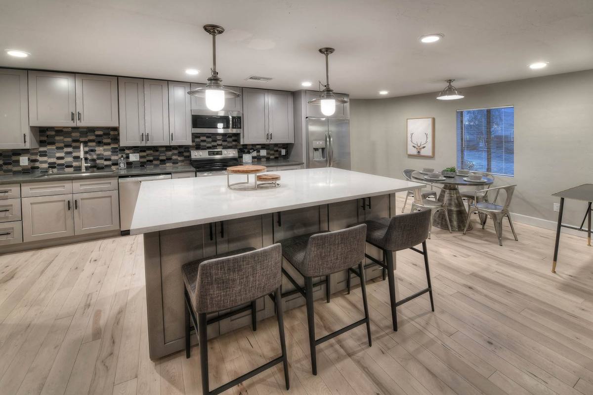 3232 E 1st St #A, Tucson, AZ 85716 - House for Rent - Image 3