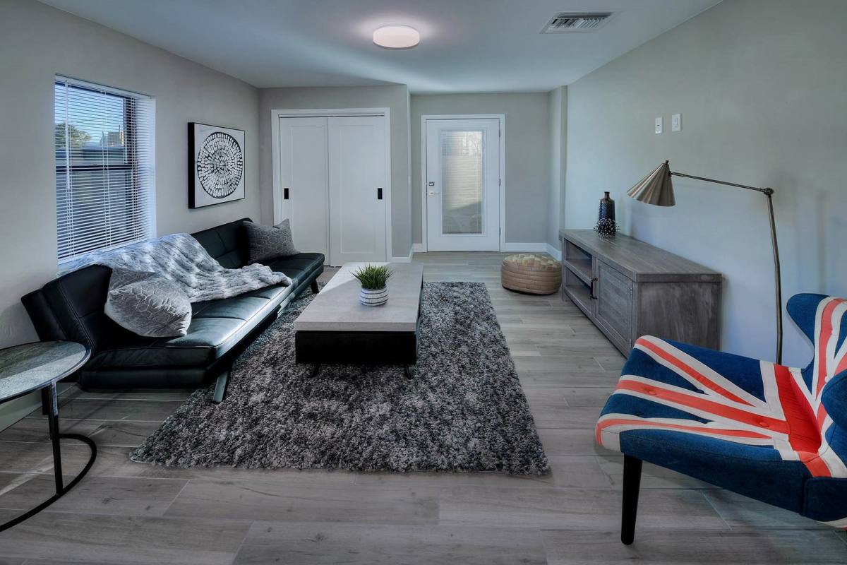 3232 E 1st St #B, Tucson, AZ 85716 - House for Rent - Image 3
