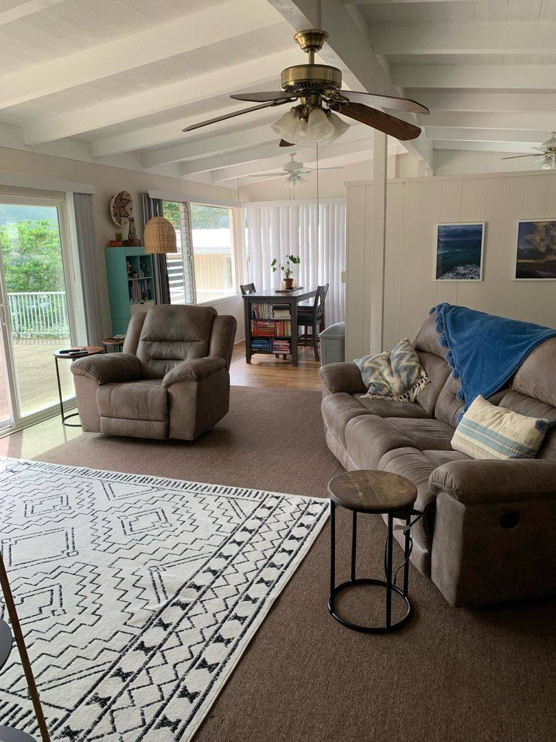 3525 Kumu St, Upstairs Unit, Honolulu, HI 96822 - House for Rent - Image 3