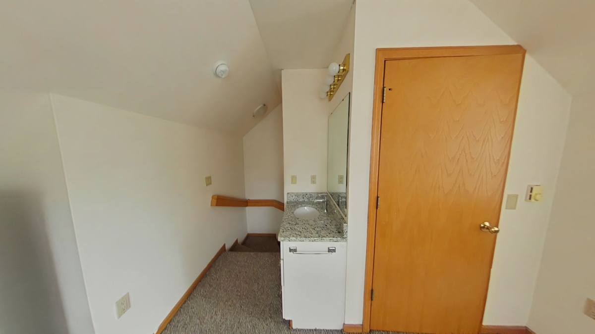 1019 Spring St, Madison, WI 53715 - Townhouse for Rent - Image 9