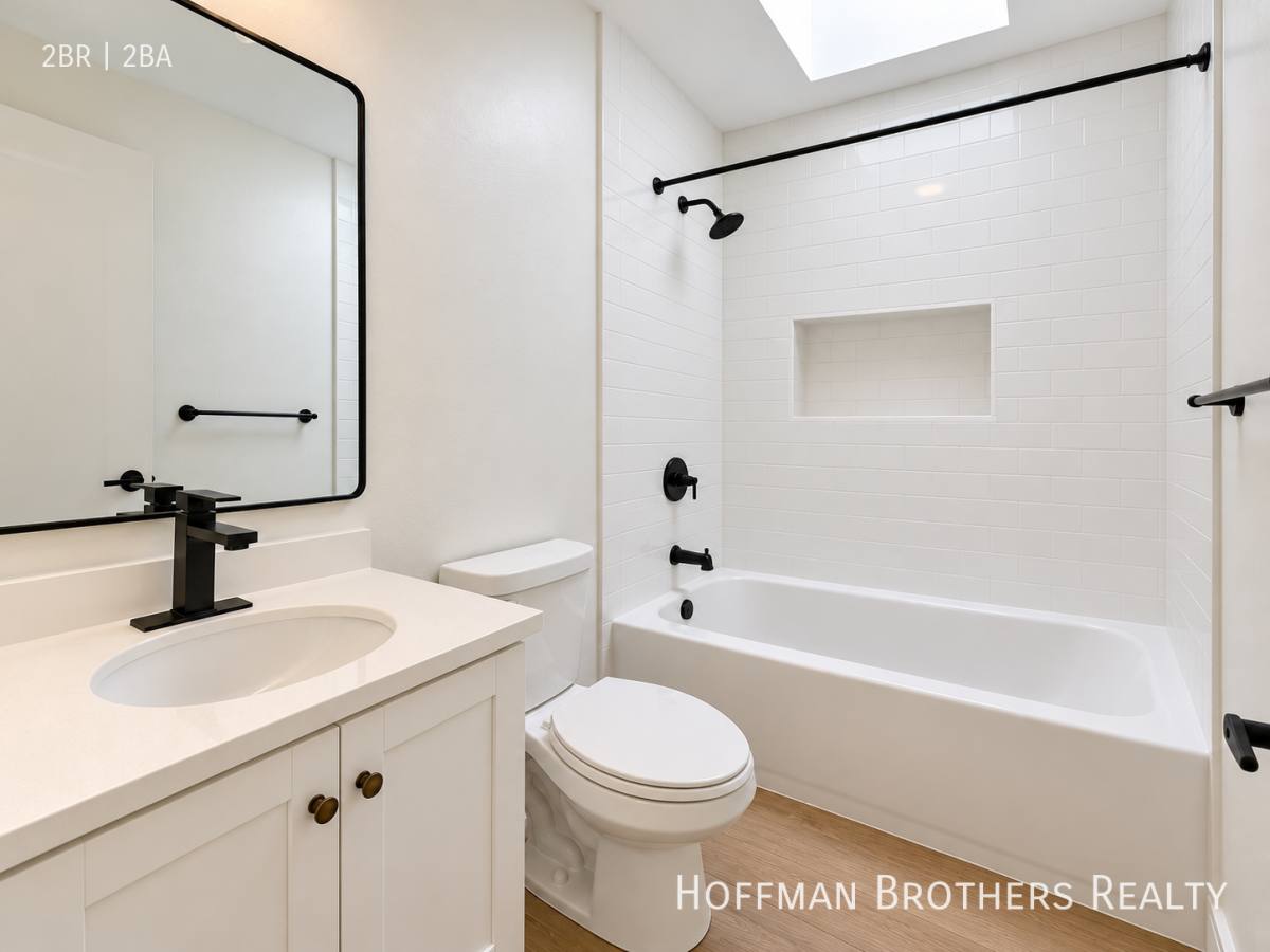 136 S Oxford Ave #5, Los Angeles, CA 90004 - Apartment for Rent - Image 5