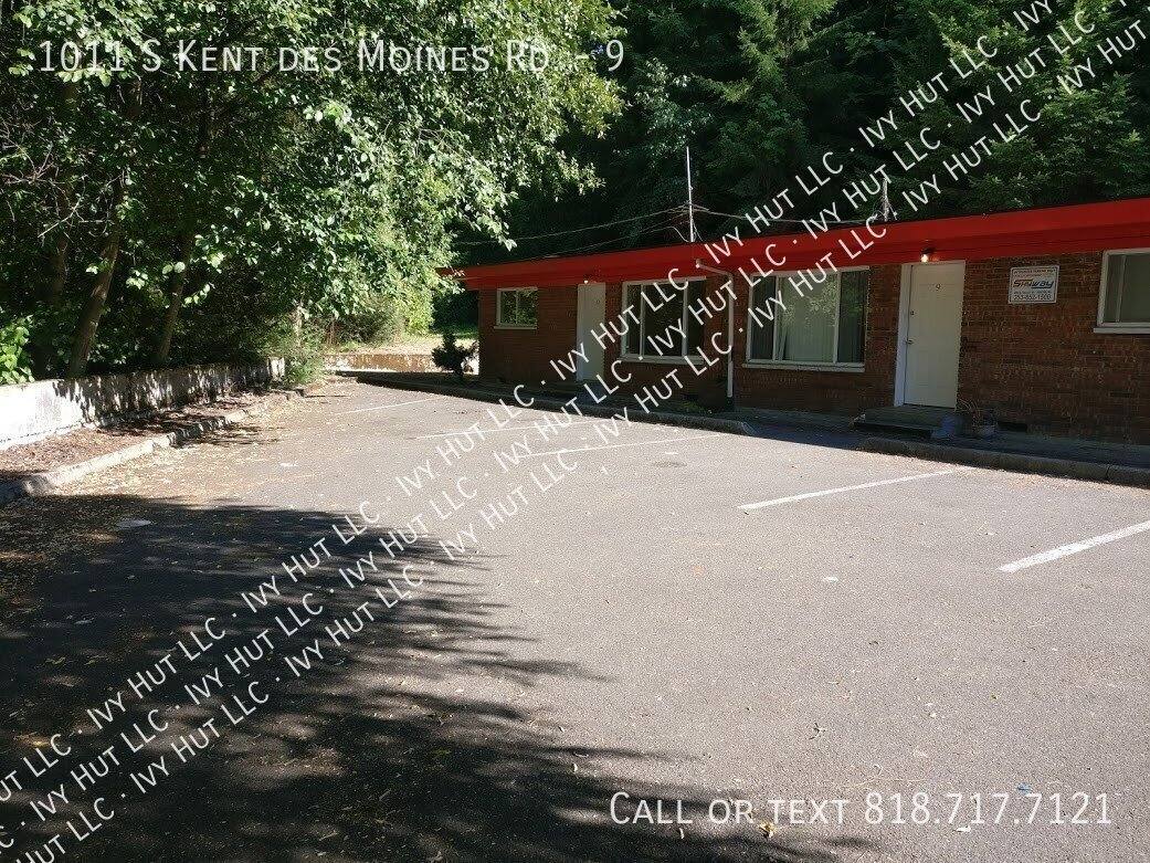 Apartment for rent at 1011 S Kent Des Moines Rd #9, Seattle, WA 98198
