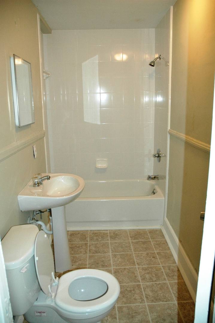 1918 NW 1st Ave, Gainesville, FL 32603 - House for Rent - Image 9