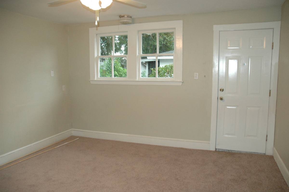 1918 NW 1st Ave, Gainesville, FL 32603 - House for Rent - Image 2