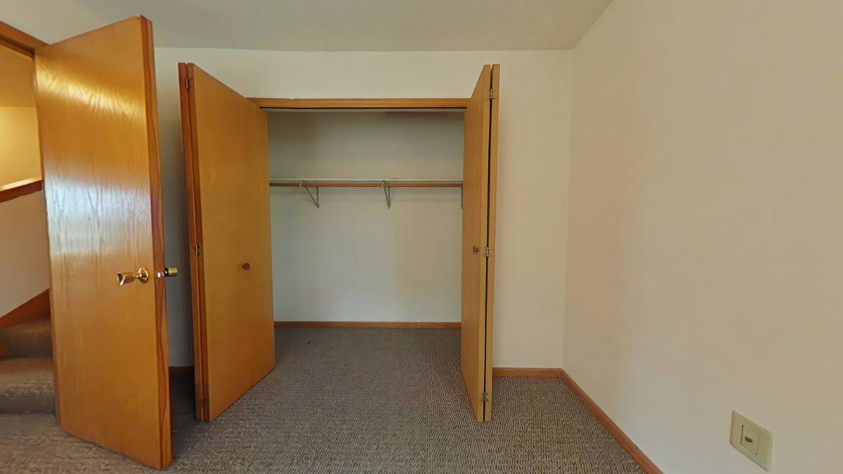 Campus Corner, 53 N Mills St, Madison, WI 53715 - Apartment for Rent - Image 4