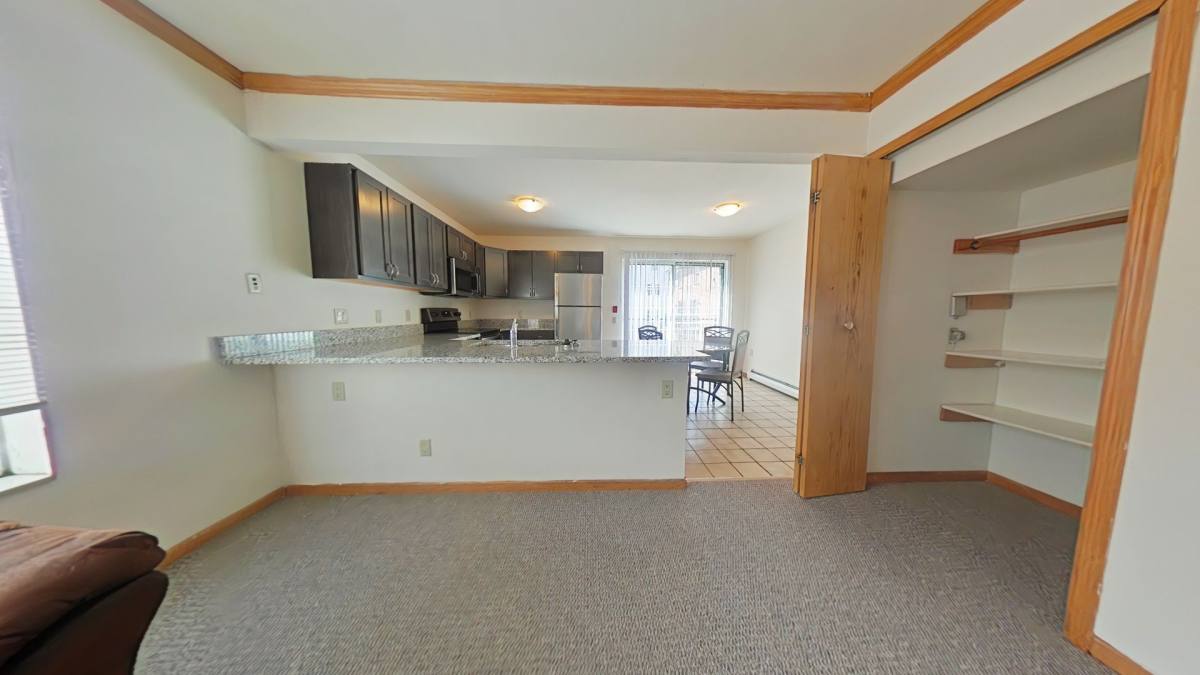 Campus Corner, 53 N Mills St, Madison, WI 53715 - Apartment for Rent - Image 2