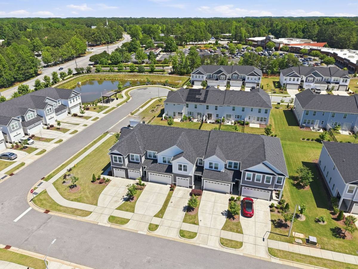 152 Roebuck Lane, Garner, NC 27529 - Townhouse for Rent - Image 4