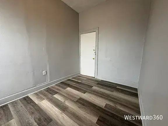 Apartment for rent at 7122 S Wentworth Ave #2F, Chicago, IL 60621