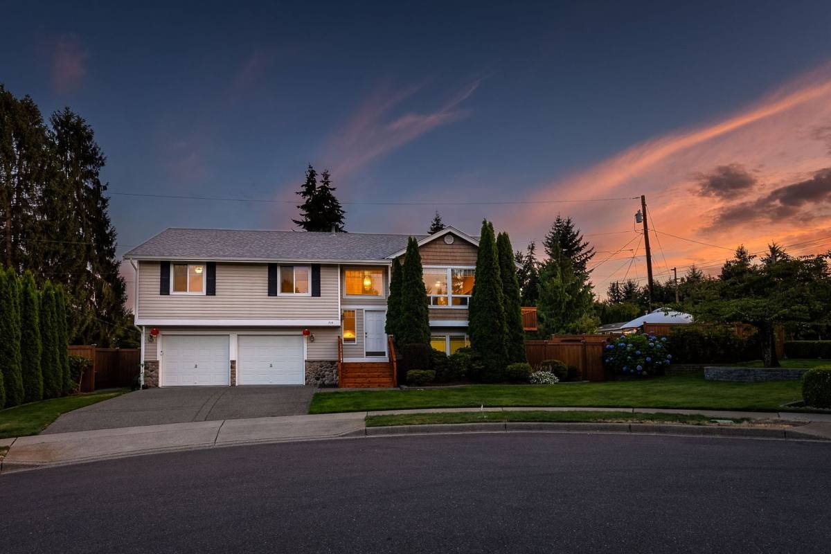 House for rent at 714 144th St SW, Lynnwood, WA 98087