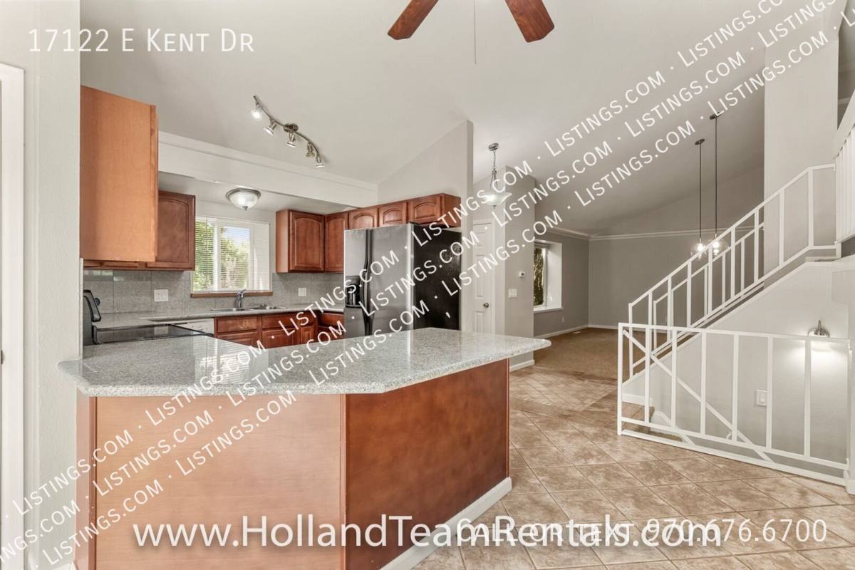 17122 E Kent Dr, Aurora, CO 80013 - House for Rent - Image 8