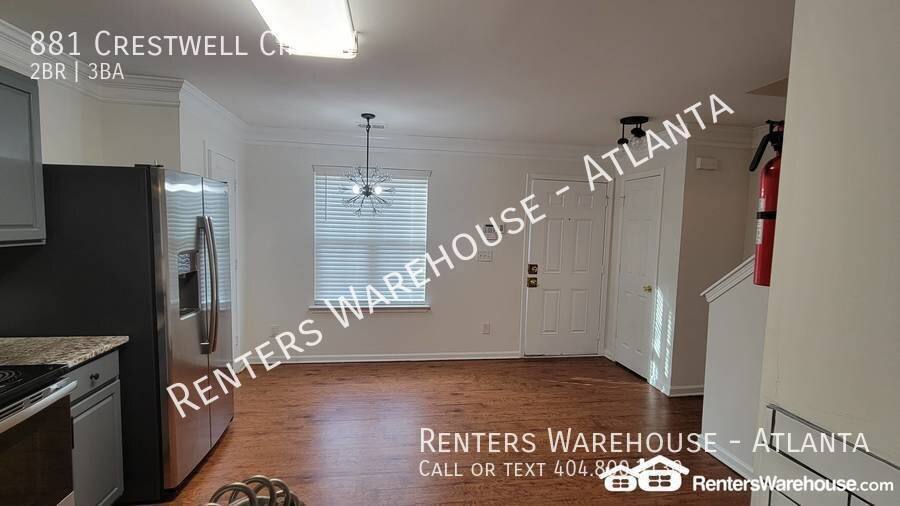 881 Crestwell Circle SW, Atlanta, GA 30331 - Townhouse for Rent - Image 7