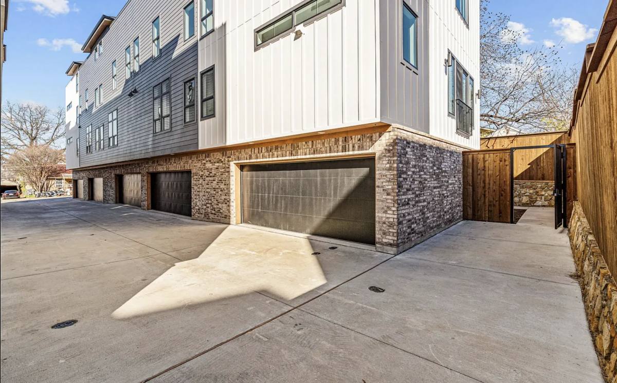 2300 Arroyo Ave #2206-304, Dallas, TX 75219 - Apartment for Rent - Image 10