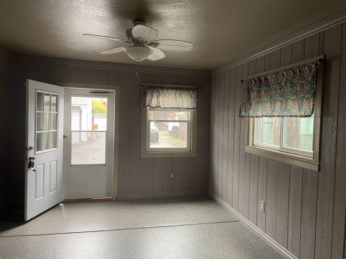 824 Beekman Ave, Medford, OR 97501 - House for Rent - Image 5