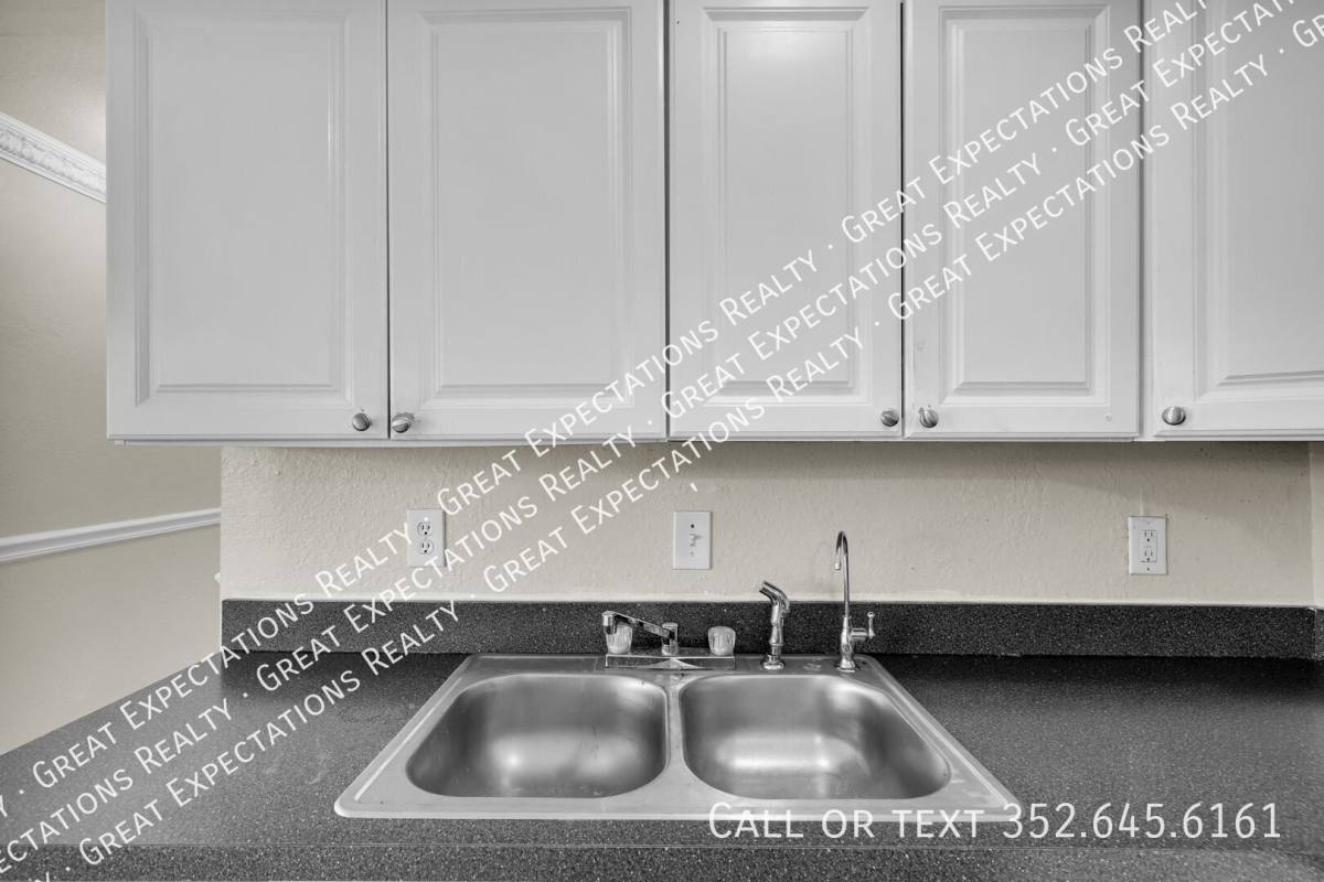 3755 SW 147th Lane Rd, Ocala, FL 34473 - House for Rent - Image 10