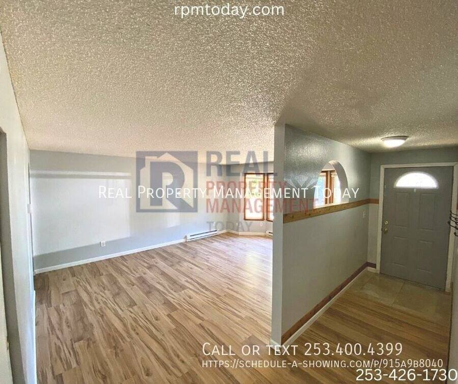 8220 143rd St Court NW, Gig Harbor, WA 98329 - Apartment for Rent - Image 2