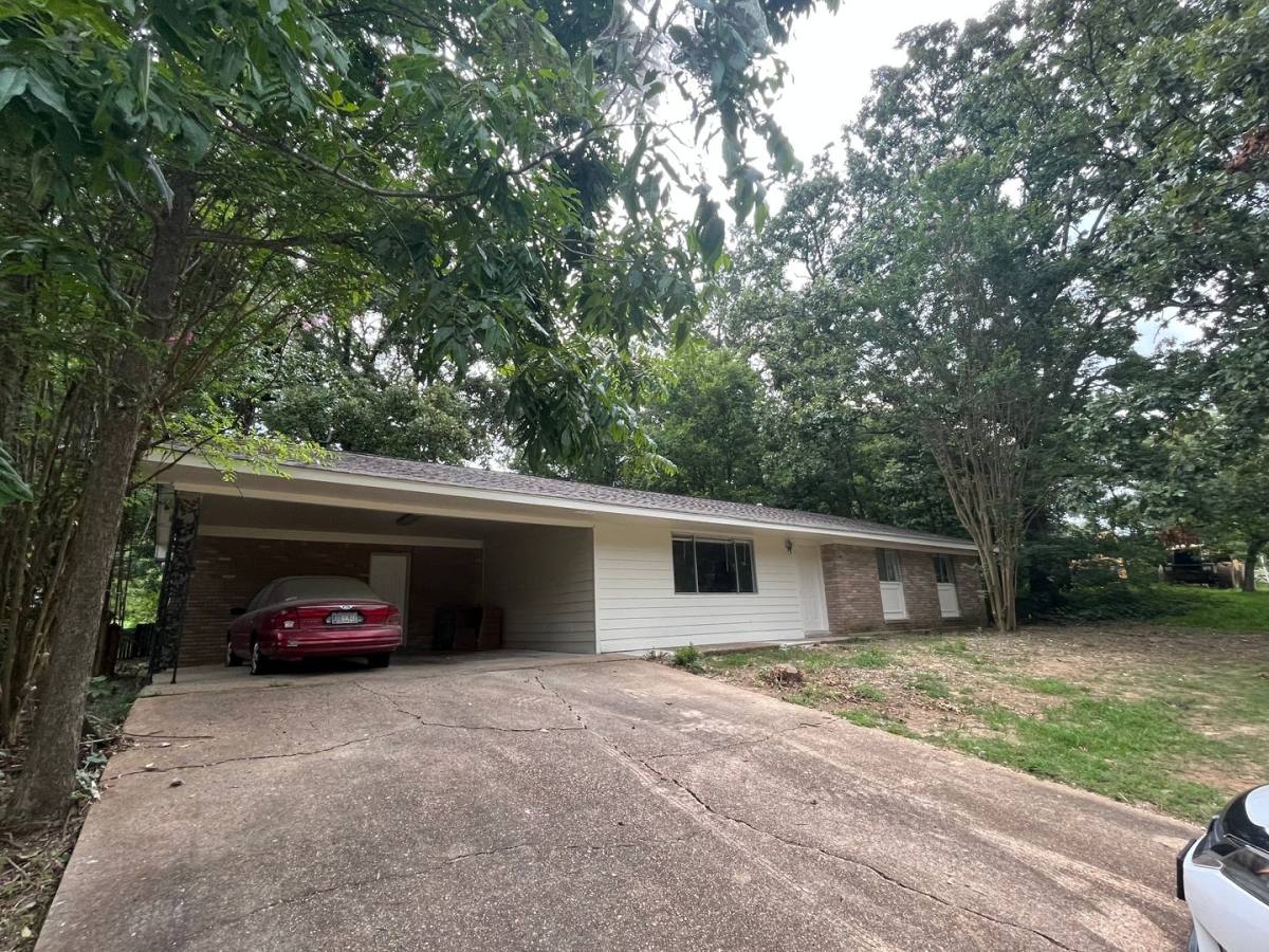 2602 Maple Dr, Starkville, MS 39759 - House for Rent - Image 1