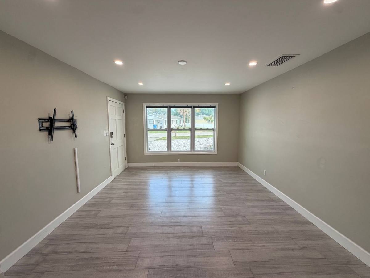 41 River Shore Dr, Ormond Beach, FL 32176 - House for Rent - Image 3