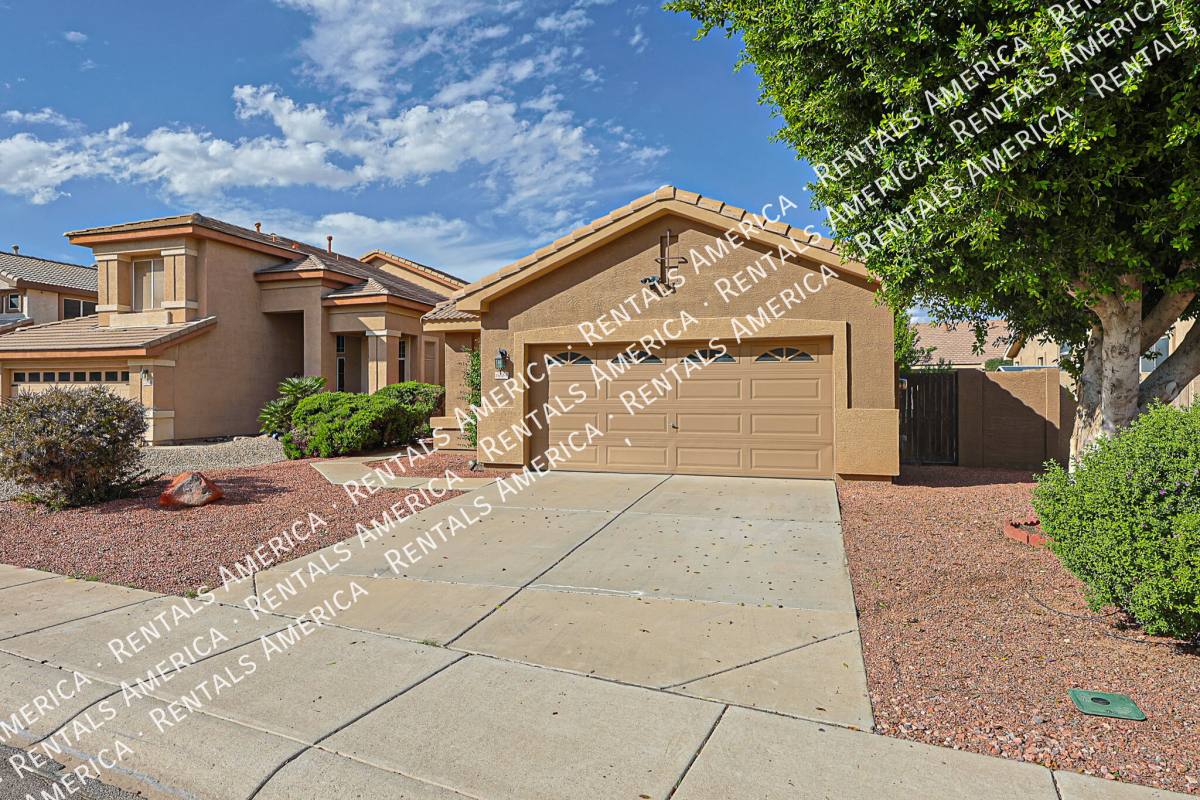 House for rent at 6884 W Pontiac Dr, Glendale, AZ 85308