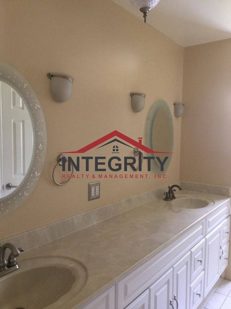 279 Deepridge Court, Orange Park, FL 32065 - House for Rent - Image 6