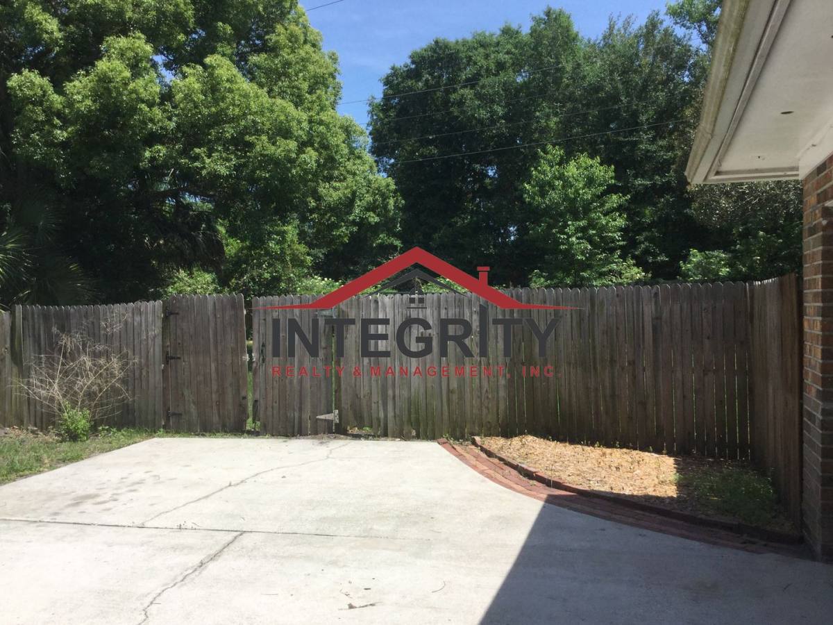 279 Deepridge Court, Orange Park, FL 32065 - House for Rent - Image 8