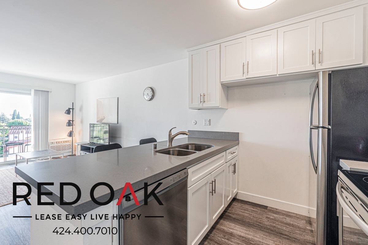 5700 W Olympic Blvd #307, Los Angeles, CA 90036 - Apartment for Rent - Image 3