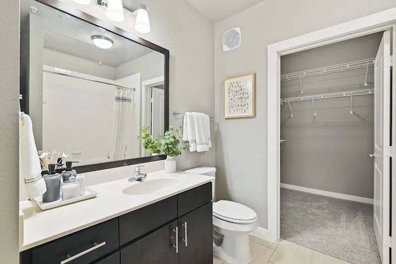 1855 Payne St, Dallas, TX 75201 - Apartment for Rent - Image 2