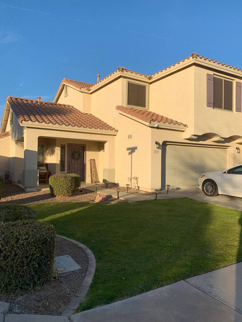 1010 E Redwood Dr, Chandler, AZ 85286 - Townhouse for Rent - Image 1