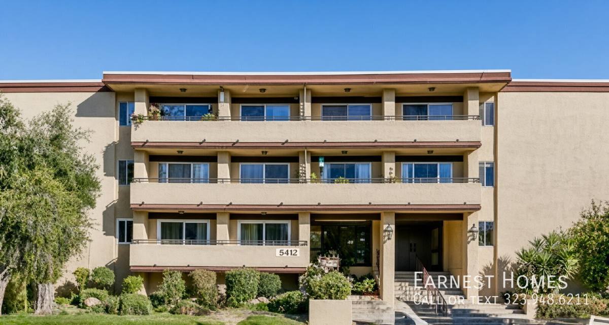 Condo for rent at 5412 Lindley Ave #108, Encino, CA 91316