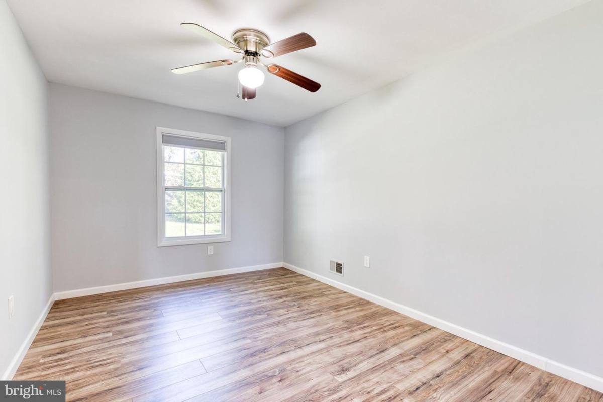 1920 Cuire Dr, Severn, MD 21144 - House for Rent - Image 5