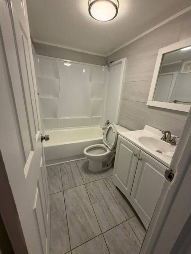 1329 Drew St #6, Clearwater, FL 33755 - Apartment for Rent - Image 8