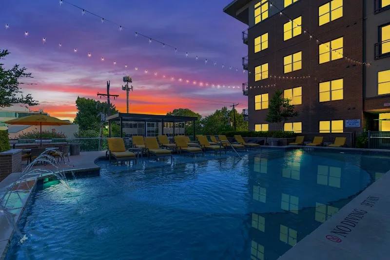 3411 Oak Grove Ave #E1, Dallas, TX 75204 - Apartment for Rent - Image 1