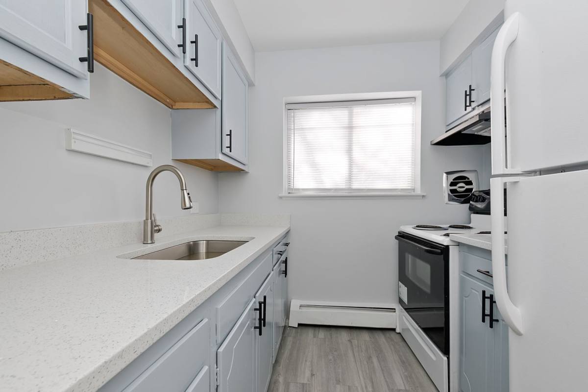 10360 S Walden Parkway, Chicago, IL 60643 - Apartment for Rent - Image 5