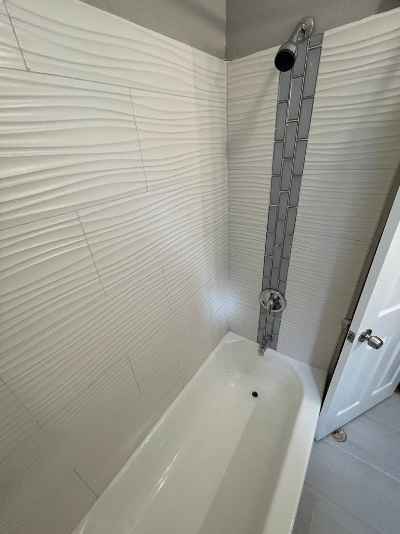 11019 S Vernon Ave, Chicago, IL 60628 - Apartment for Rent