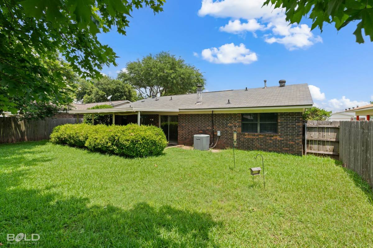 4506 General Ewell Dr, Bossier City, LA 71112 - House for Rent - Image 2