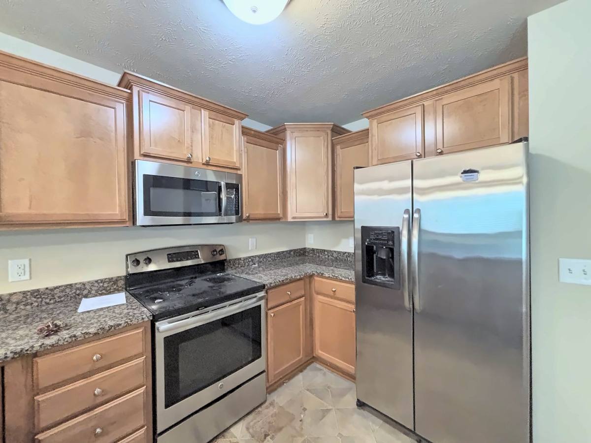 7923 S 162nd St, Omaha, NE 68118 - Townhouse for Rent - Image 5