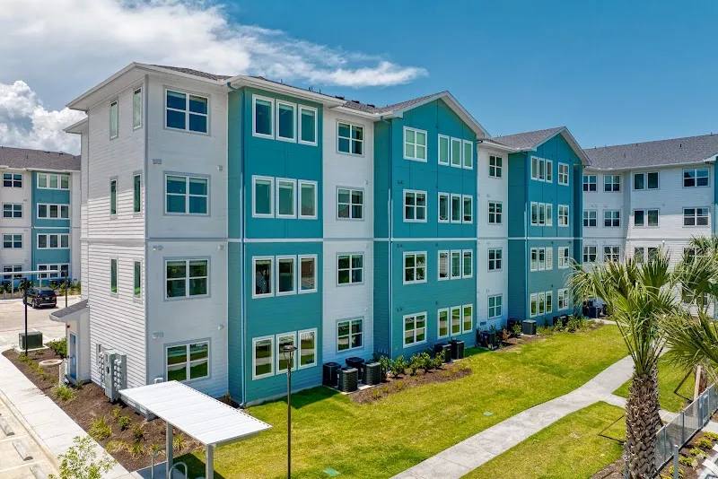 3200 Montopolis Dr, Austin, TX 78744 - Apartment for Rent - Image 2