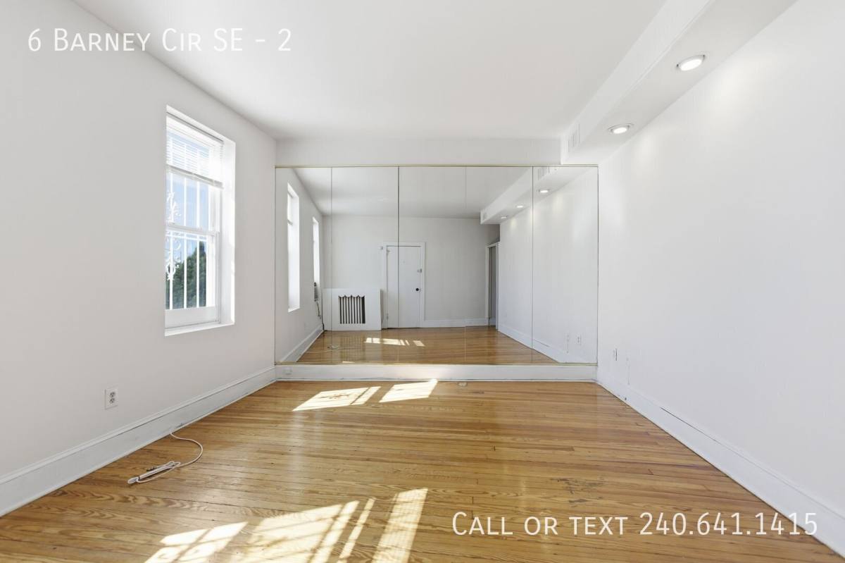 6 Barney Circle SE #2, Washington, DC 20003 - Apartment for Rent - Image 2