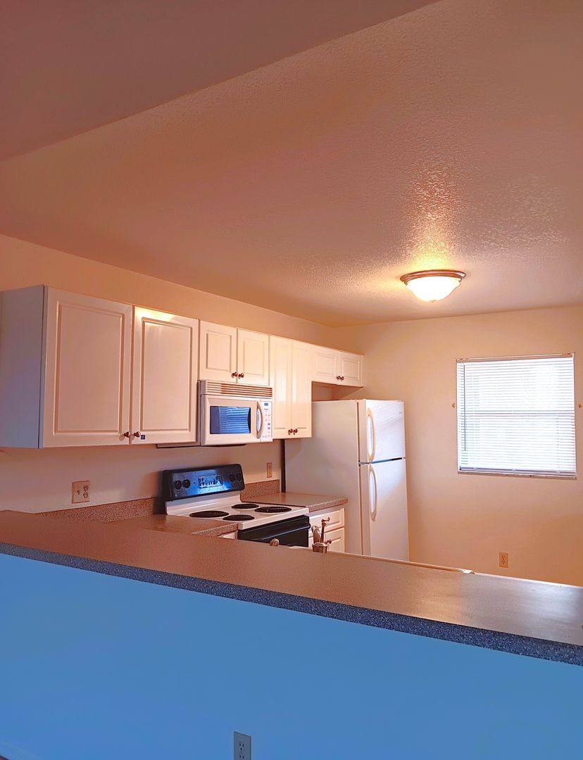 175 Kings Highway Bldg 3 #334, Punta Gorda, FL 33983 - Condo for Rent - Image 3