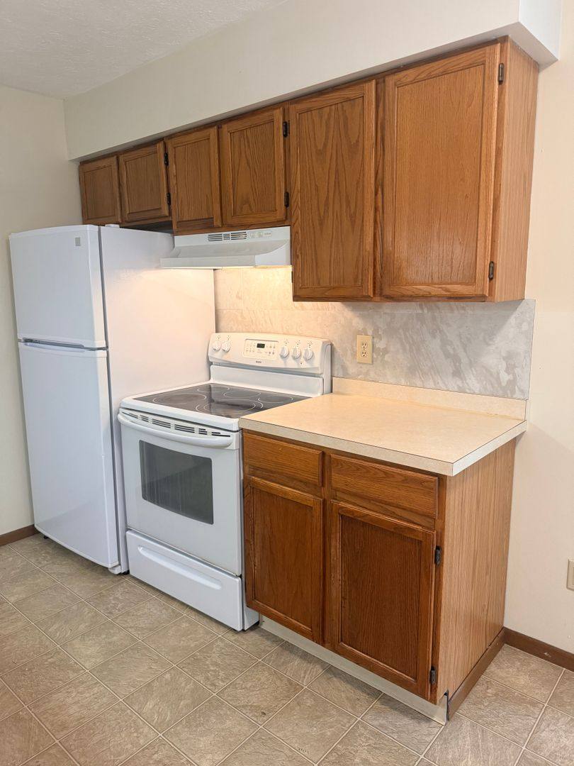 637 Mentor Ave, Painesville, OH 44077 - Apartment for Rent - Image 6