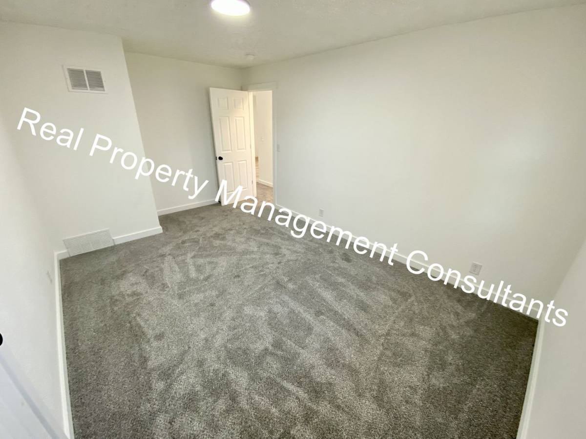 2200 Mission Rd, Harrisonville, MO 64701 - Apartment for Rent - Image 8