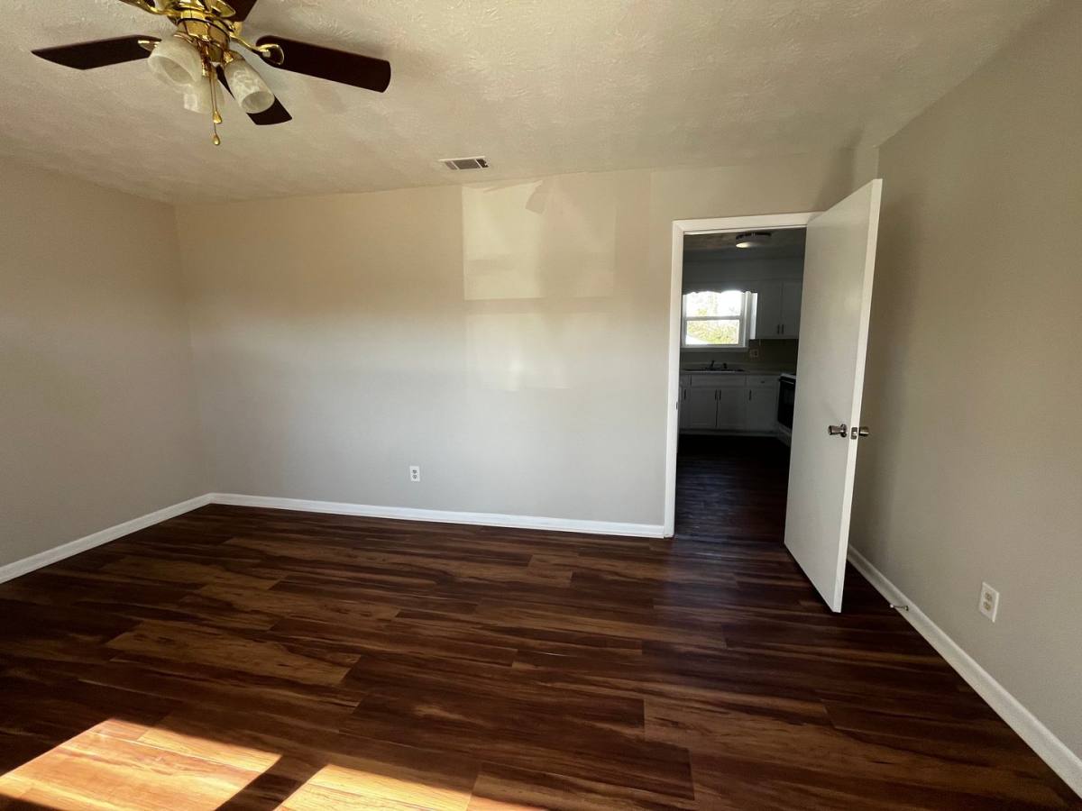 429 Old Anderson Rd, Augusta, GA 30907 - House for Rent - Image 2